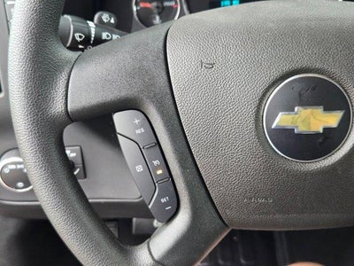 2025 Chevrolet Express Cutaway 3500 3500 Van 139"