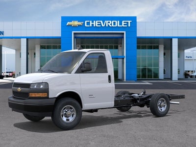 2025 Chevrolet Express Cutaway 3500 3500 Van 139"