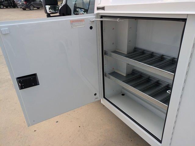 2025 Chevrolet Express Cutaway 3500 3500 Van 139"