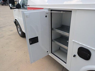 2025 Chevrolet Express Cutaway 3500 3500 Van 139"