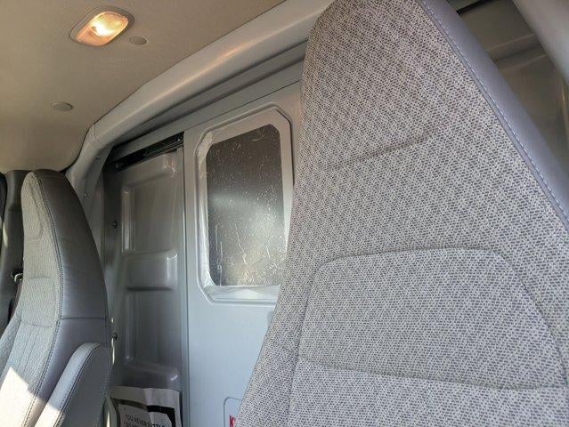 2025 Chevrolet Express Cutaway 3500 3500 Van 139"