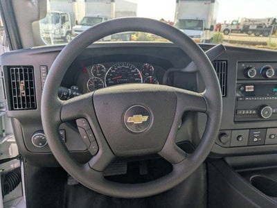 2025 Chevrolet Express Cutaway 3500 3500 Van 139"