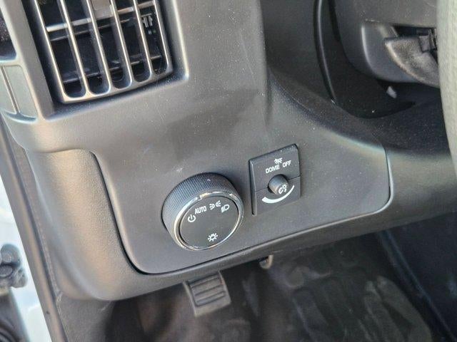 2025 Chevrolet Express Cutaway 3500 3500 Van 139"