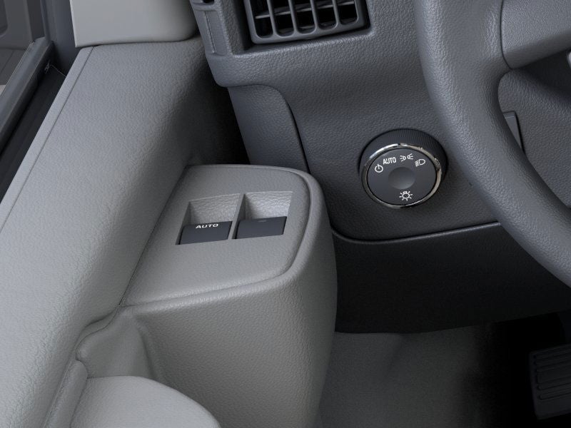 2025 Chevrolet Express Cutaway 3500 3500 Van 139"