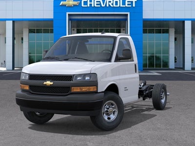 2025 Chevrolet Express Cutaway 3500 3500 Van 139"