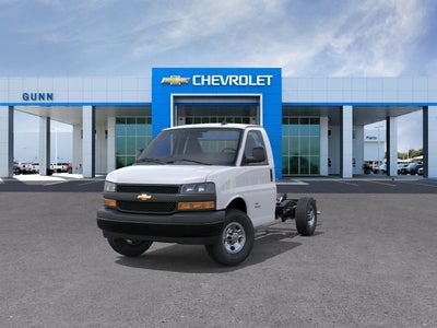 2025 Chevrolet Express Cutaway 3500 3500 Van 139"