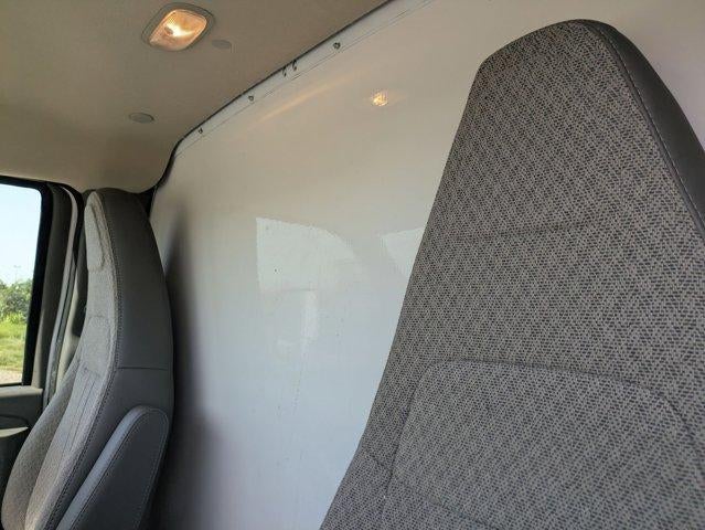 2025 Chevrolet Express Cutaway 3500 3500 Van 177"