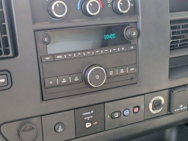 2025 Chevrolet Express Cutaway 3500 3500 Van 177"