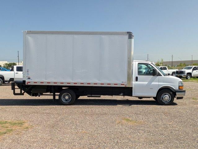 2025 Chevrolet Express Cutaway 3500 3500 Van 177"