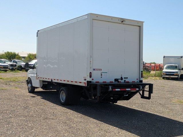2025 Chevrolet Express Cutaway 3500 3500 Van 177"