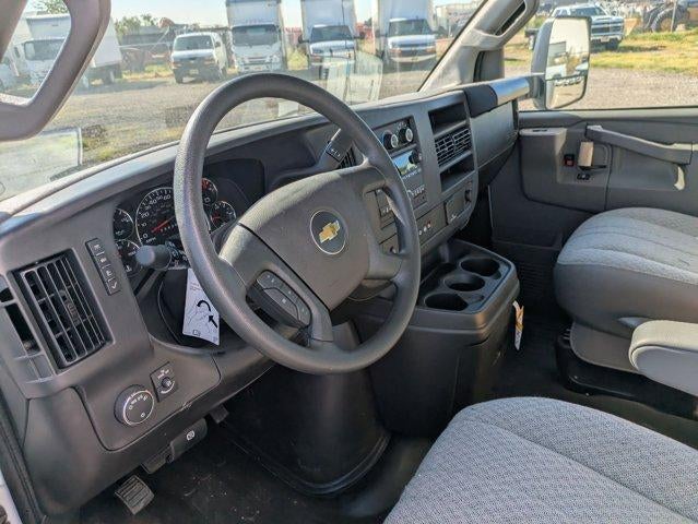 2025 Chevrolet Express Cutaway 3500 3500 Van 177"