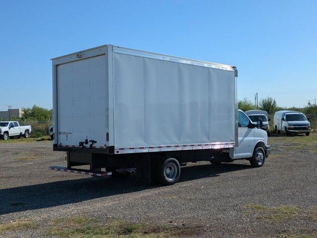 2025 Chevrolet Express Cutaway 3500 3500 Van 177"