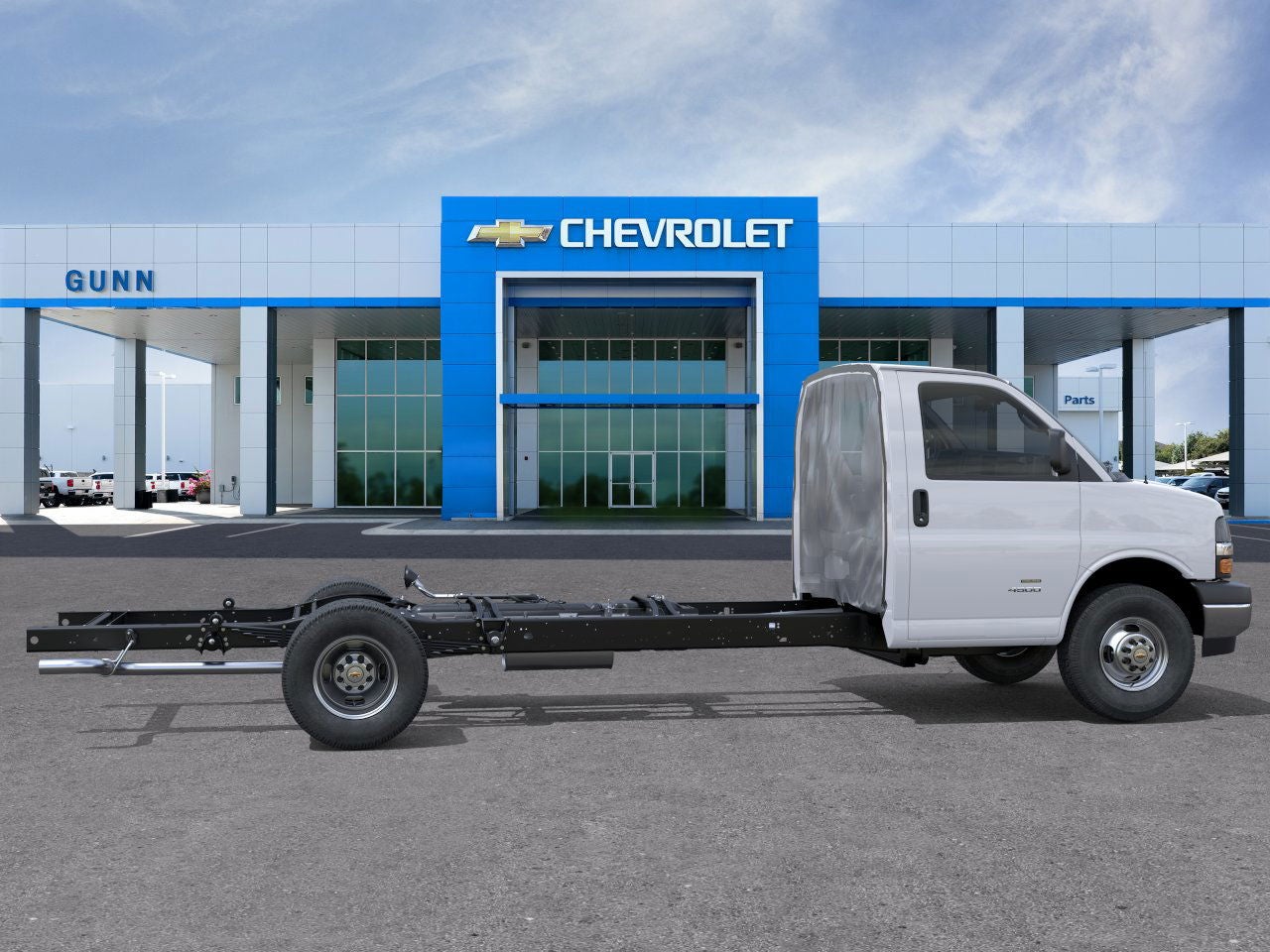 2025 Chevrolet Express Cutaway 3500 3500 Van 177"