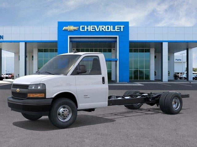 2025 Chevrolet Express Cutaway 4500 4500 Van 177"