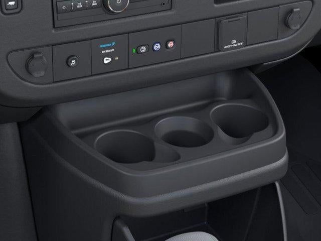 2025 Chevrolet Express Cutaway 4500 4500 Van 177"