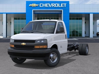 2025 Chevrolet Express Cutaway 4500 4500 Van 177"