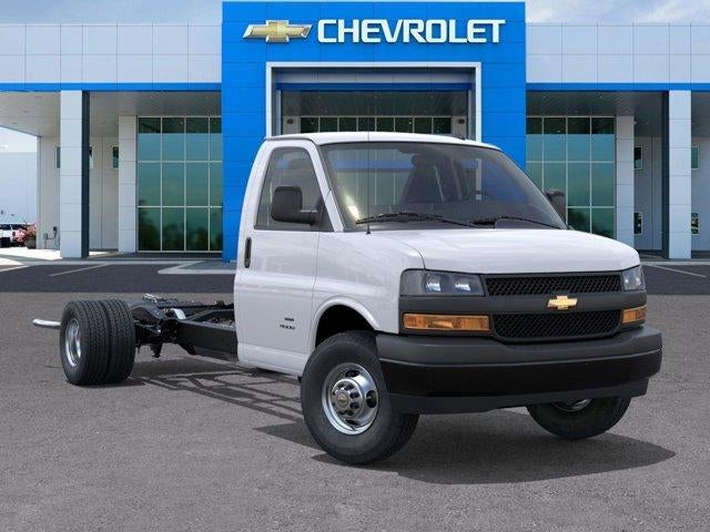 2025 Chevrolet Express Cutaway 4500 4500 Van 177"