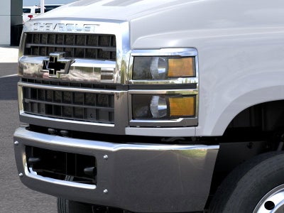 2025 Chevrolet Silverado 6500 HD 4WD Reg Cab WT