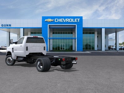 2025 Chevrolet Silverado 6500 HD 4WD Reg Cab WT