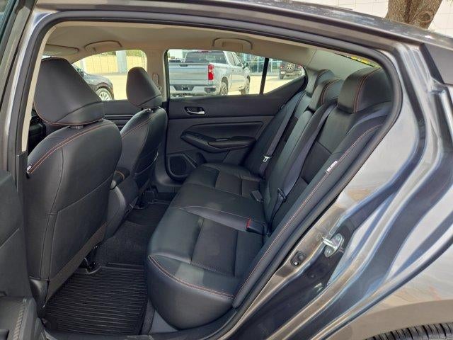 2022 Nissan Altima SR FWD