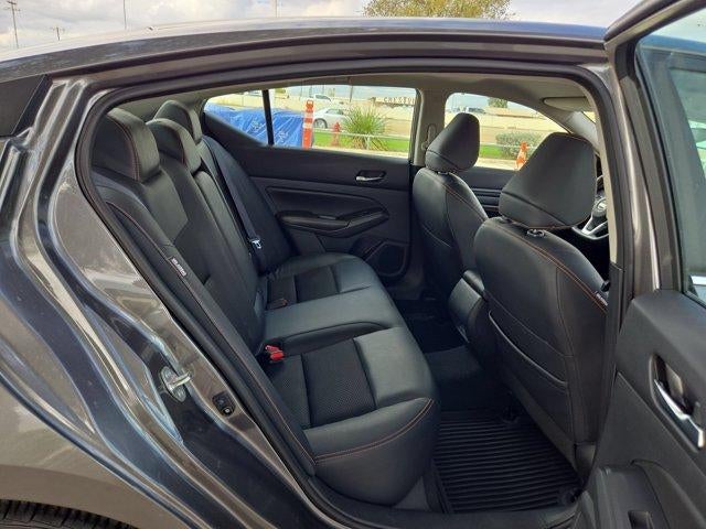 2022 Nissan Altima SR - Photo 24