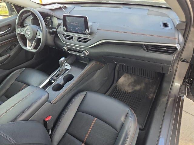 2022 Nissan Altima SR - Photo 26