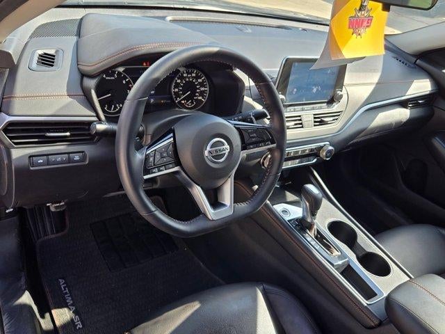 2020 Nissan Altima SR - Photo 10