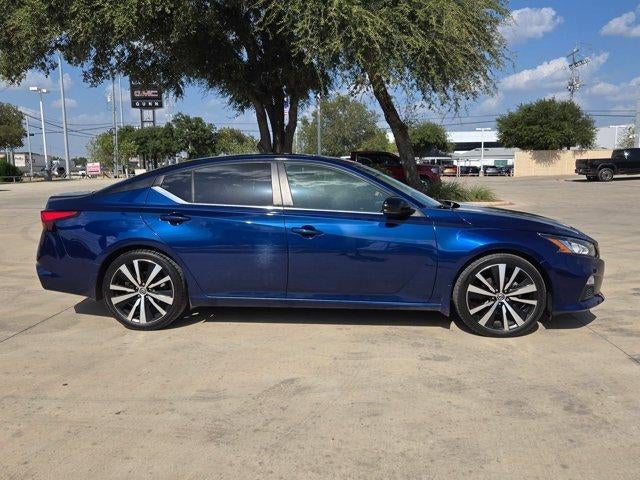 2020 Nissan Altima SR - Photo 8