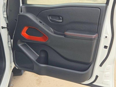 2026 Nissan Frontier Crew Cab PRO-X 4x2