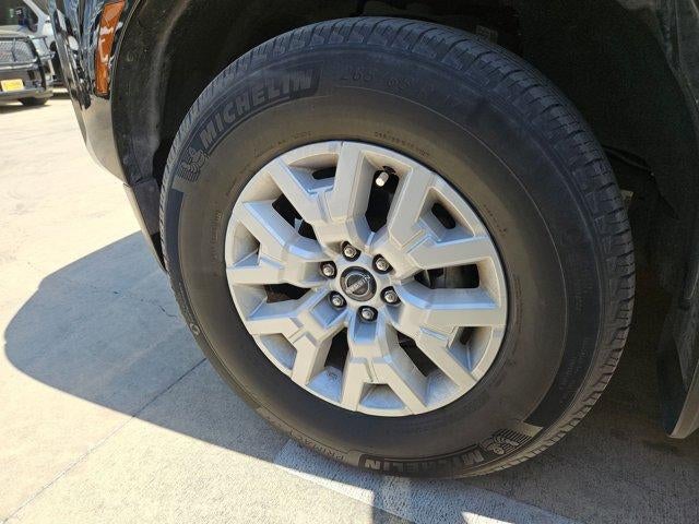 2022 Nissan Frontier Crew Cab SV 4x2