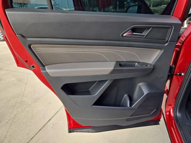 2023 Volkswagen Atlas Cross Sport SE w/Tech - Photo 14