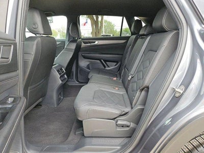 2025 Volkswagen Atlas Cross Sport 2.0T SE w/Technology