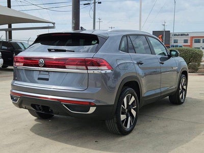 2025 Volkswagen Atlas Cross Sport 2.0T SE w/Technology