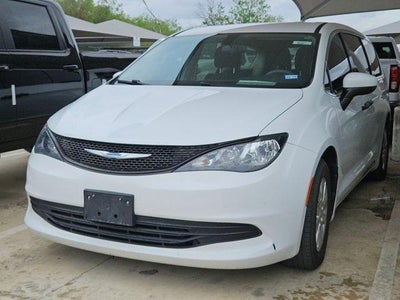 2018 Chrysler Pacifica Base