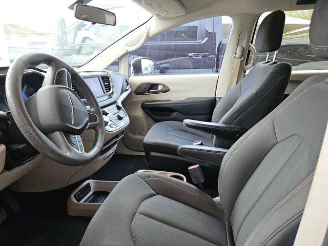 2018 Chrysler Pacifica Base