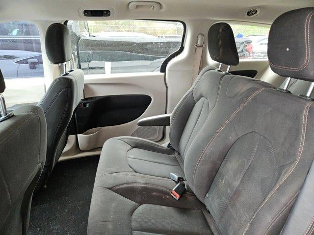 2018 Chrysler Pacifica Base