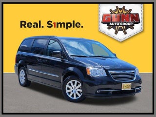 2016 Chrysler Town &amp; Country Touring
