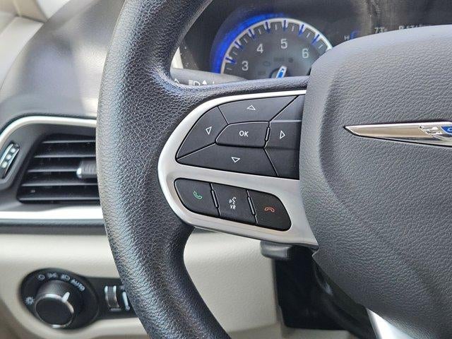 2021 Chrysler Voyager LXI