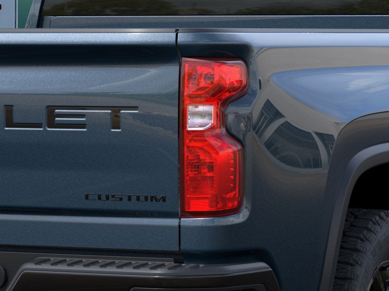 2026 Chevrolet Silverado 2500 HD Crew Cab Standard Box 4-Wheel Drive Custom