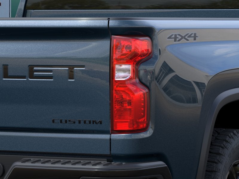2026 Chevrolet Silverado 2500 HD Crew Cab Standard Box 4-Wheel Drive Custom