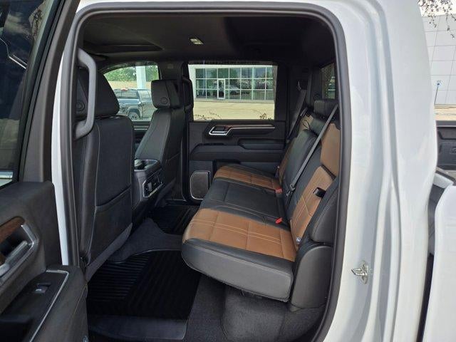2025 Chevrolet Silverado 3500 HD High Country