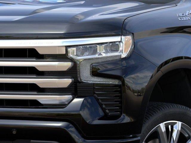 2026 Chevrolet Silverado 1500 Crew Cab Short Box 2-Wheel Drive High Country