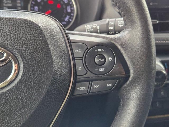 2021 Toyota RAV4 XLE Premium - Photo 13
