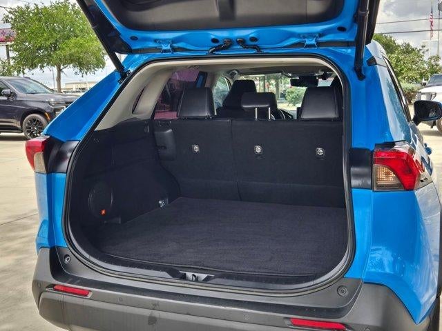 2021 Toyota RAV4 XLE Premium - Photo 26