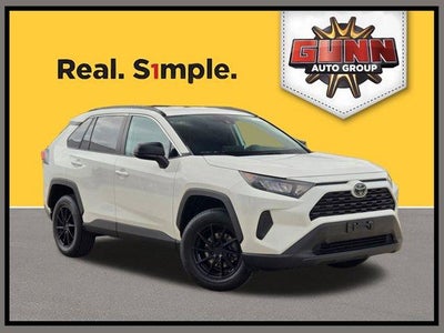 2019 Toyota RAV4 LE