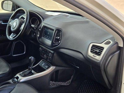 2021 Jeep Compass Latitude FWD