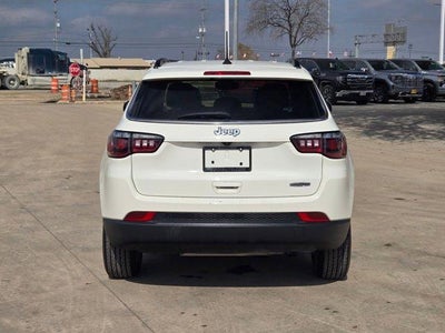 2021 Jeep Compass Latitude FWD