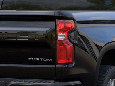 2026 Chevrolet Silverado 1500 Crew Cab Short Box 2-Wheel Drive Custom