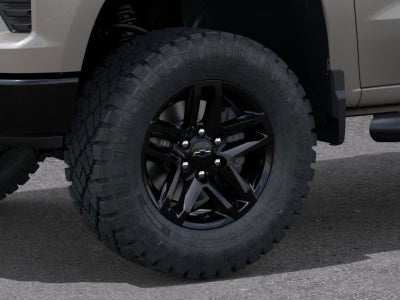 2026 Chevrolet Silverado 1500 Crew Cab Short Box 4-Wheel Drive Custom Trail Boss