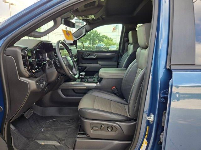 2024 Chevrolet Silverado 1500 ZR2 - Photo 9